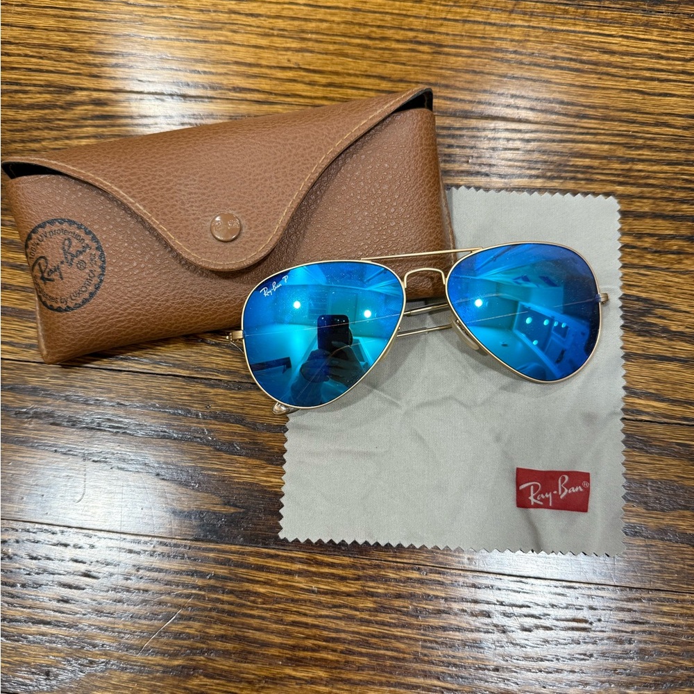 Ray Ban Aviator Sunglasses